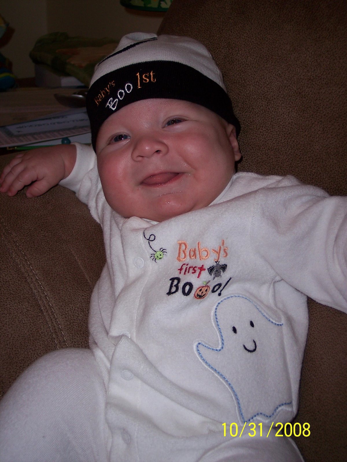 [Dylan+Halloween+Photo+Contest+Pictures+2008+098.jpg]