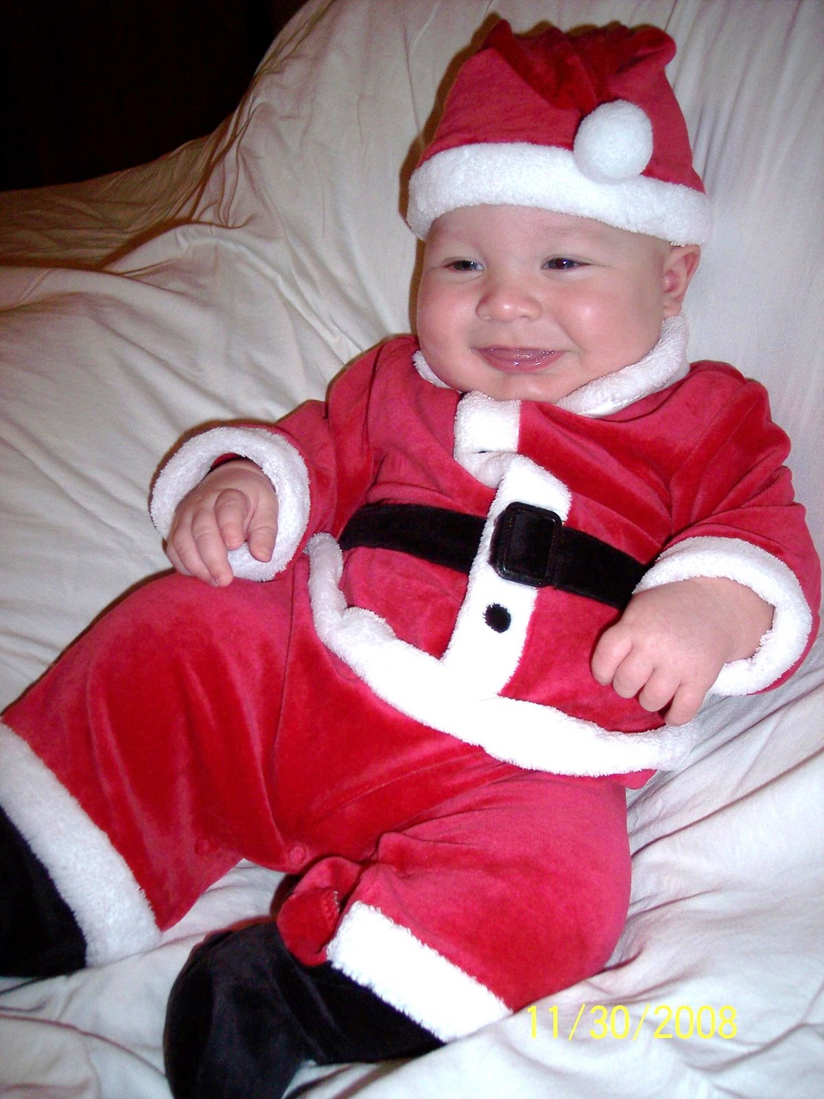 [Christmas+Card+Pictures+Take+2+012.jpg]