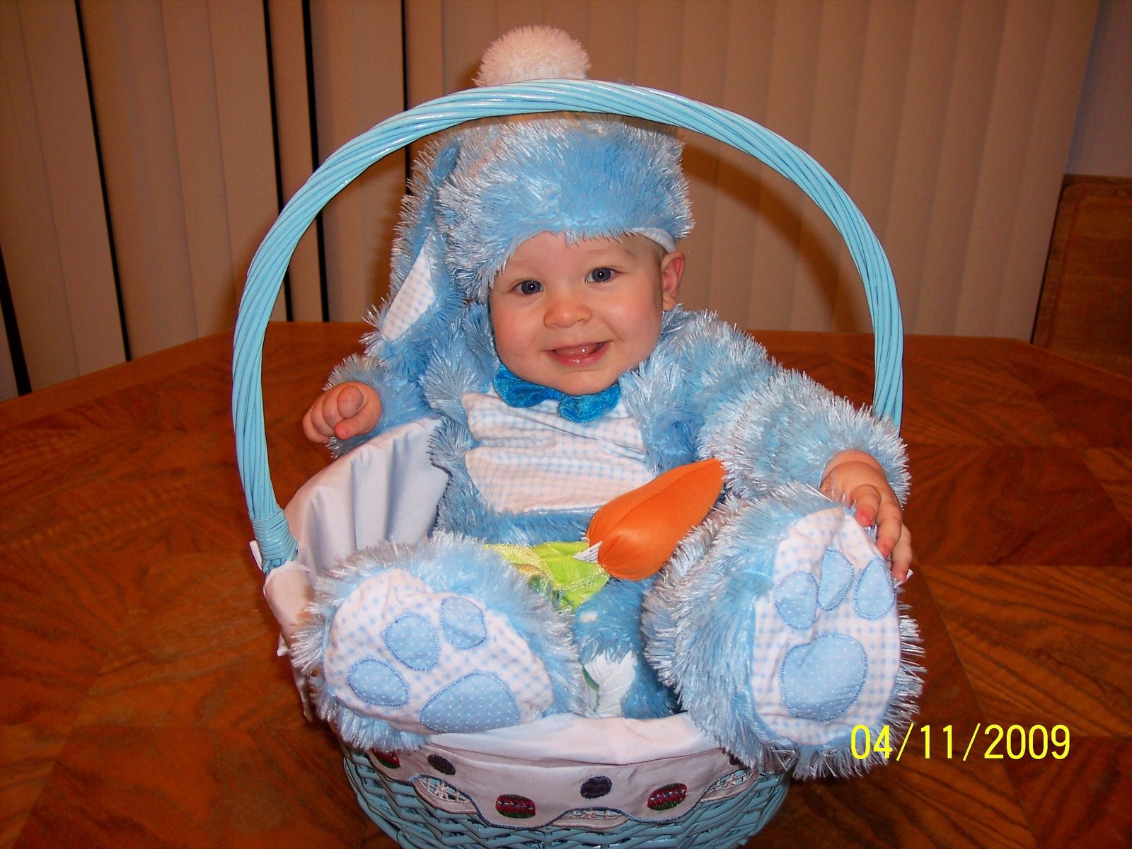[April+easter+pictures+006.jpg]