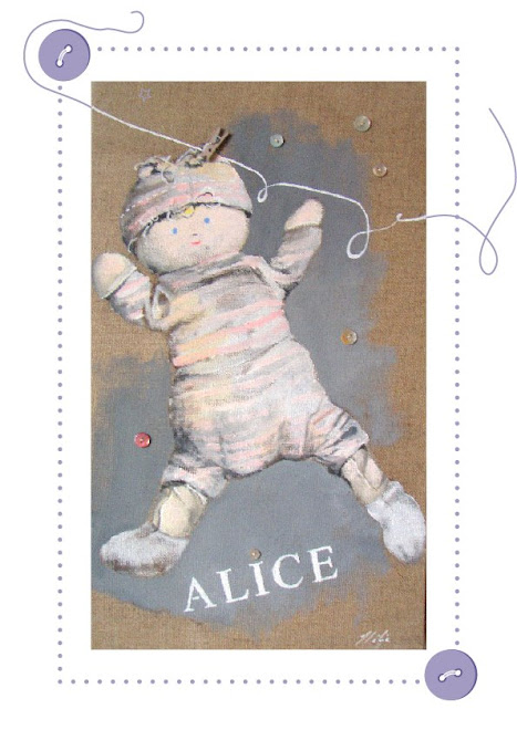 la  poupée d'Alice