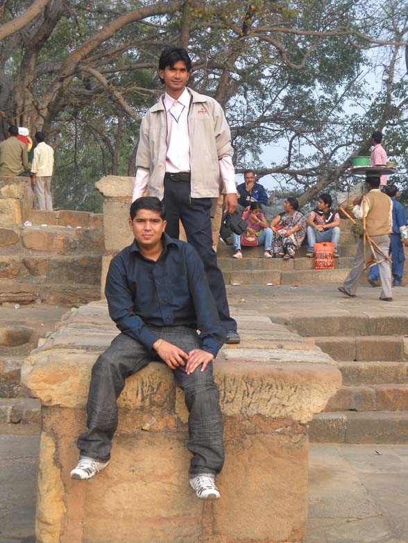 [JK_jitendra_kumar_Satyendra_Pal_jitendra..jpg]