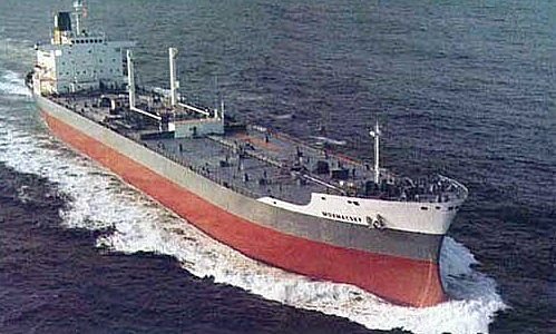 [buque-de-carga-buque-petrolero-costero-195926.jpg]