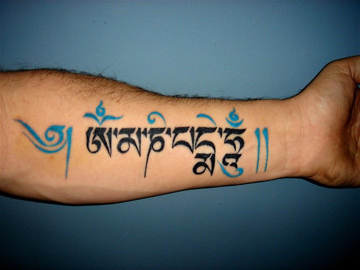 arabic tattoo translation. English to Chinese name translation and tattoo 