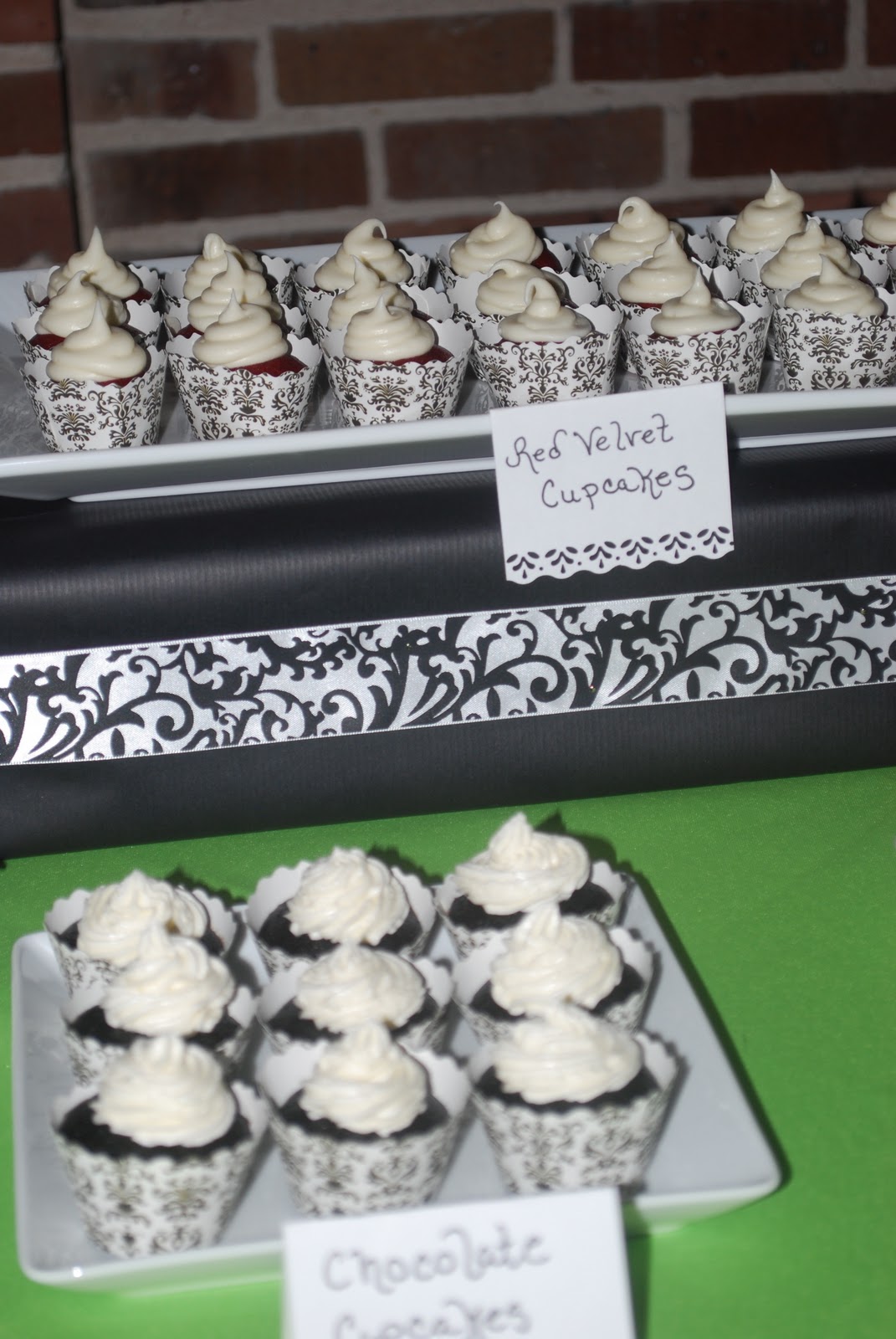 Kristin's Kitchen Adventure Black and White Dessert Table