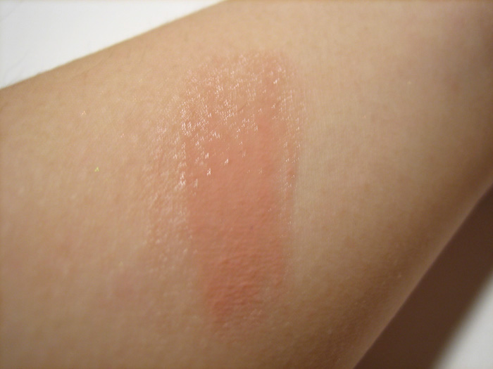 [EDM+balm+swatch.jpg]