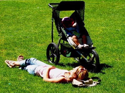 [baby_stroller_11_small.jpg]
