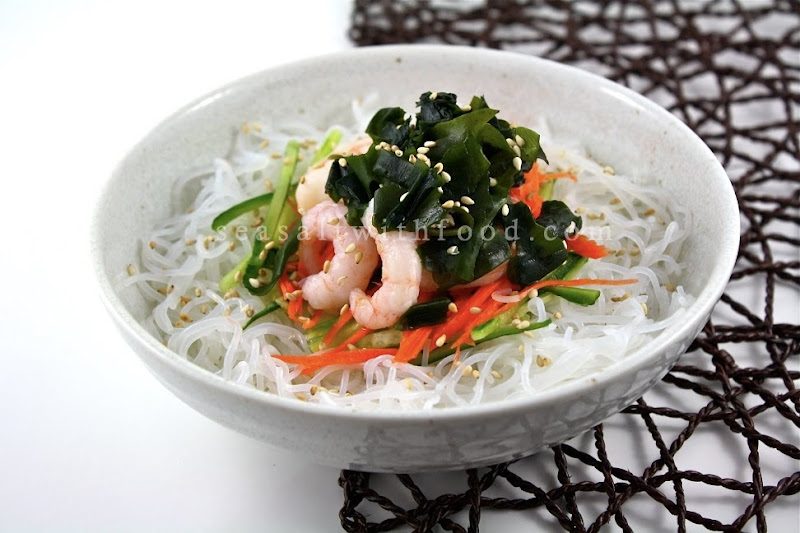 Japanese Salad With Sweet Vinegar DressingSunomono