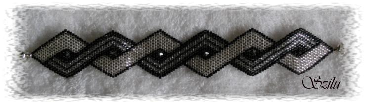 [Fonott+karkötő+2.JPG]