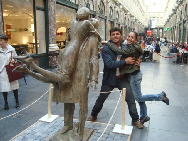 Eu e mi amore na Bélgica. Galeria do Rei em Bruxelas.