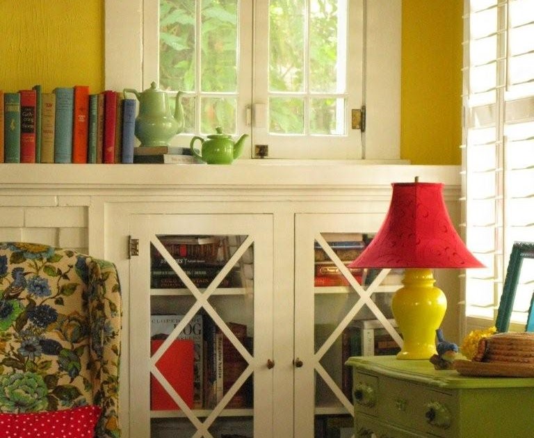 MI CASA: El mueble detras del sofa