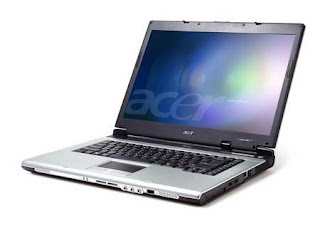 Acer TravelMate 2424 NWXCi laptop