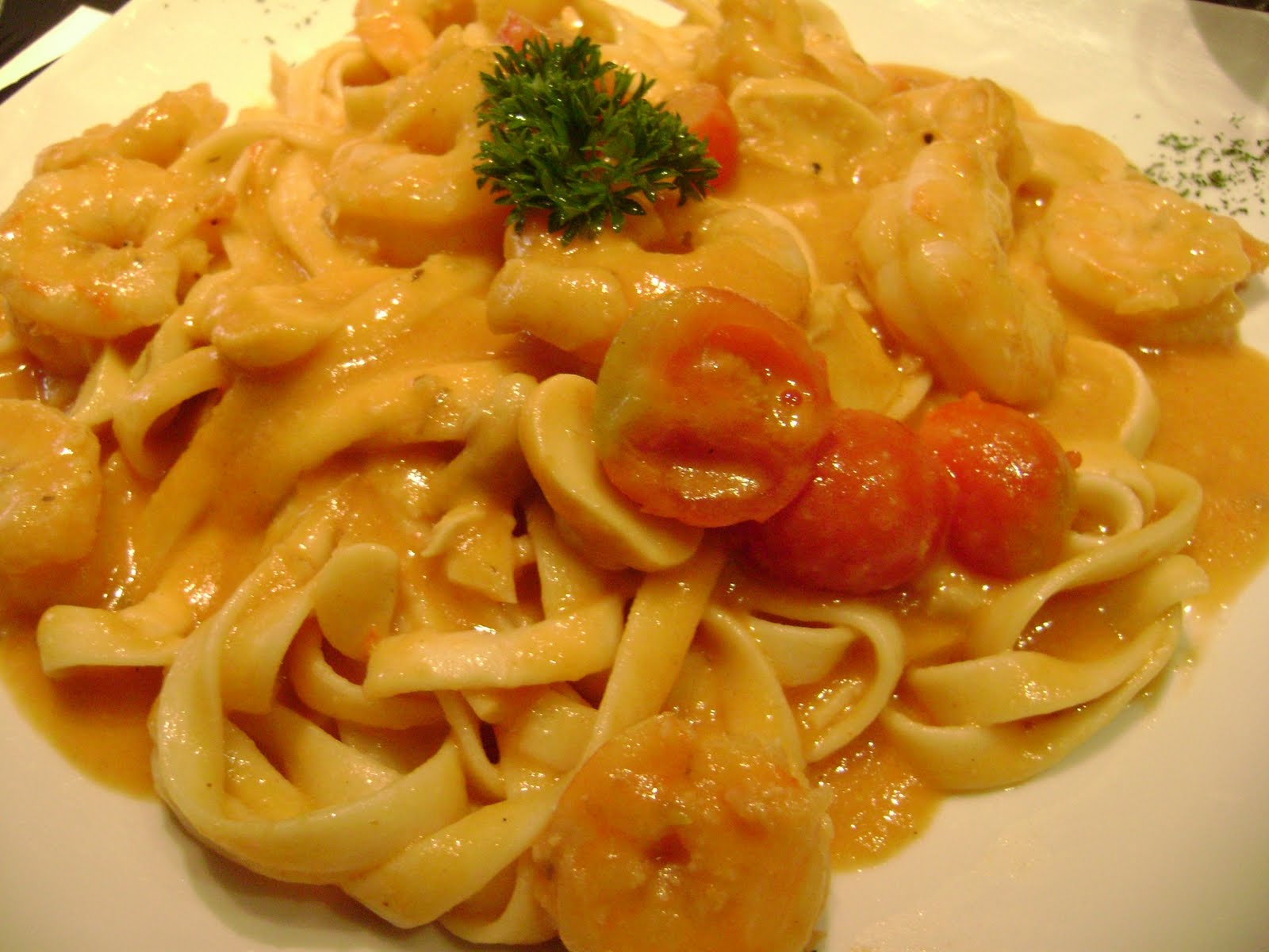 [Gambieri+con+Fettuccini_Amicci.jpg]