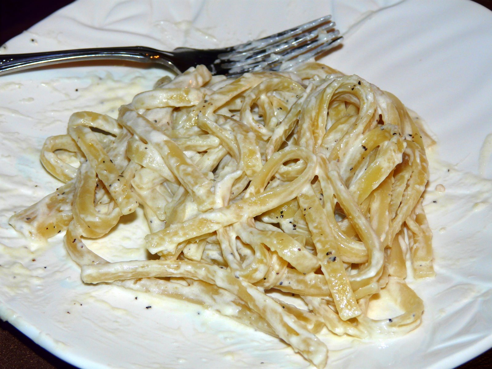 Plates & Places Fettuccine Pasta with Prosciutto and a Cream Sauce