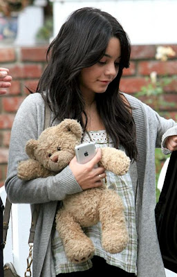 Juego de vestir a Vanessa Hudgens