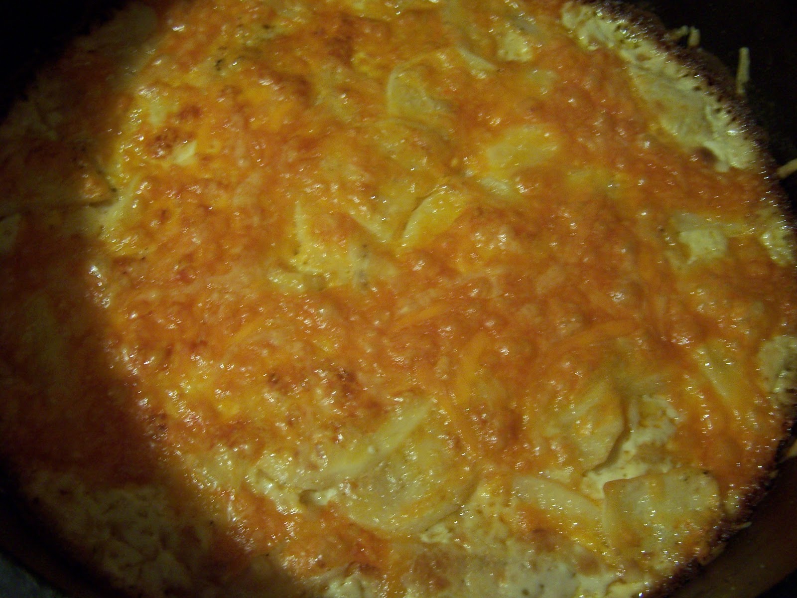 dutch oven potatoes au gratin
