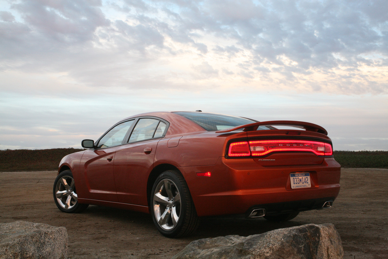 Dodge Charger 2011
