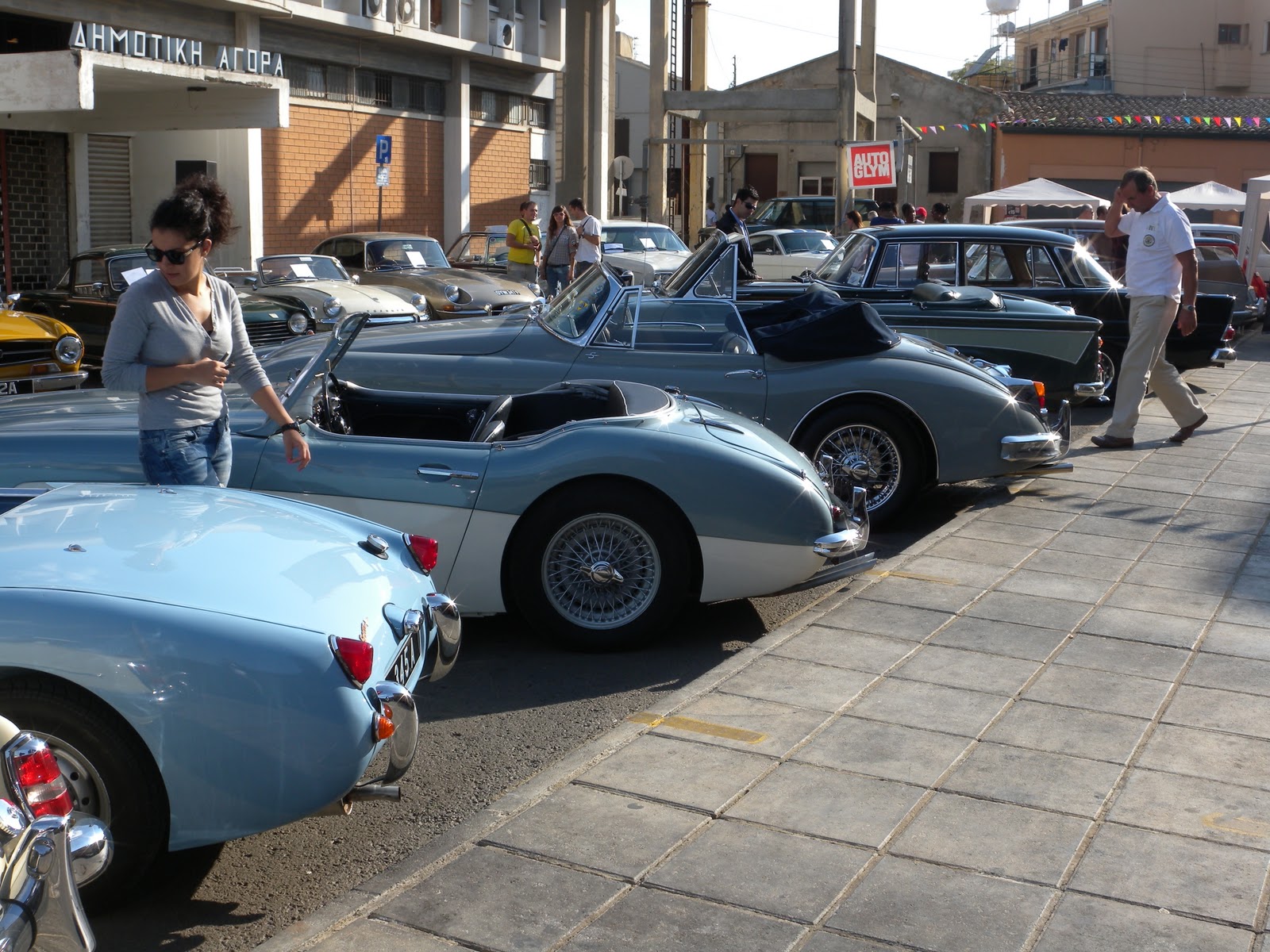 Follow Woody Classic Cyprus Touring Car Show