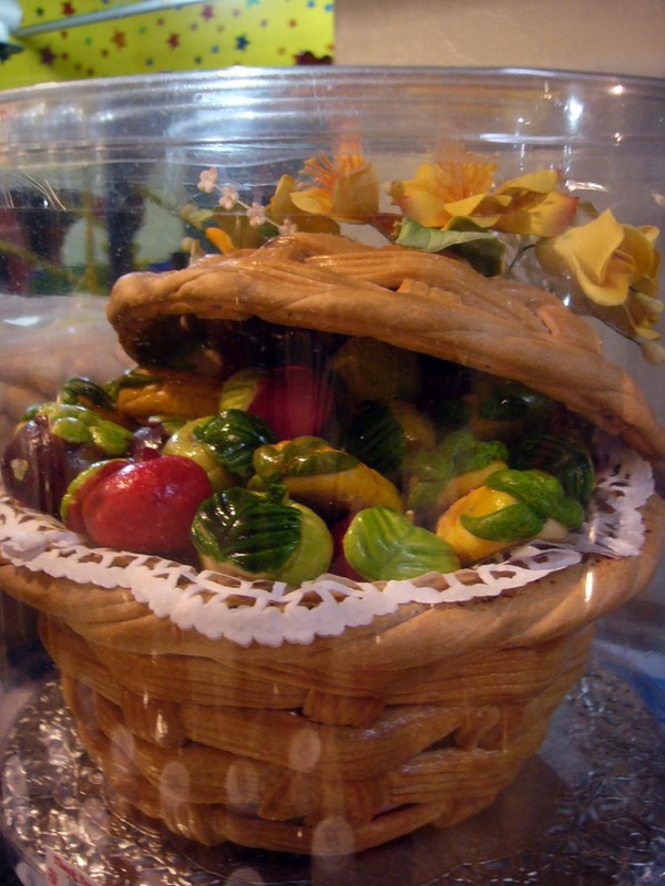 [bakulpastrybertutupbungaising2.jpg]