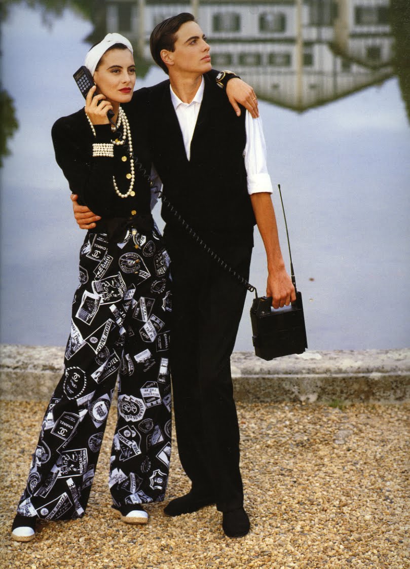 Vintage Paris: Comeback of the legendary Chanel model INÈS DE LA