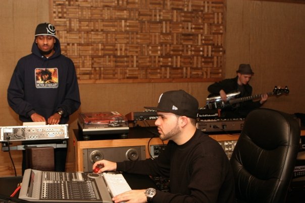 [n58568076870_1656488_3642044.jpg]