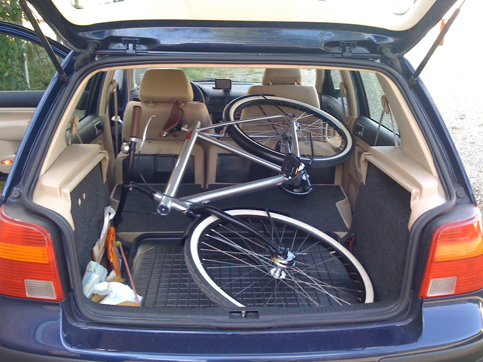vanmoof folding bike