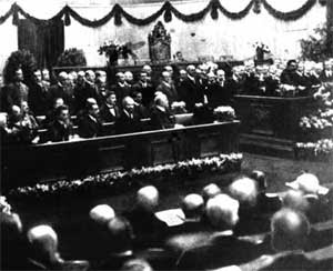 treaty of versailles weimar republic essay treaty of versailles weimar republic essay