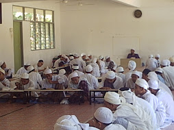 SUASANA DIDALAM KELAS HAFIZ