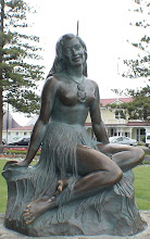 Bronze de la princesse maorie Pahia