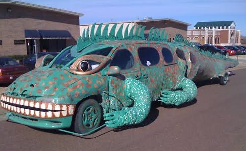 Iguana+Art+Car+Side+View.jpg