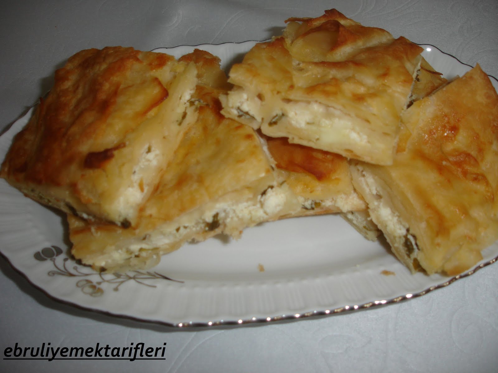 ebruliyemektarifleri&hellip;. KOLAY BÖREK