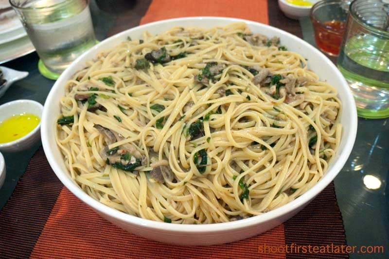 [Bday+Dinner+at+Home_07.jpg]