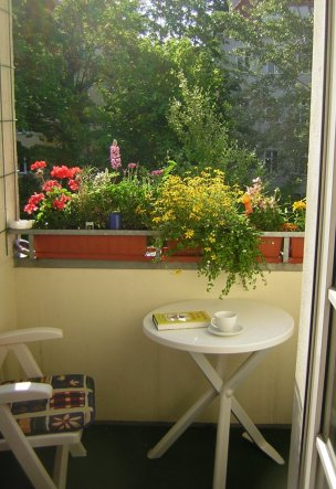 [Balkon04s.jpg]