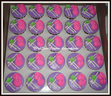 Purple Pink Rose Cupcakes - 17/11/2010
