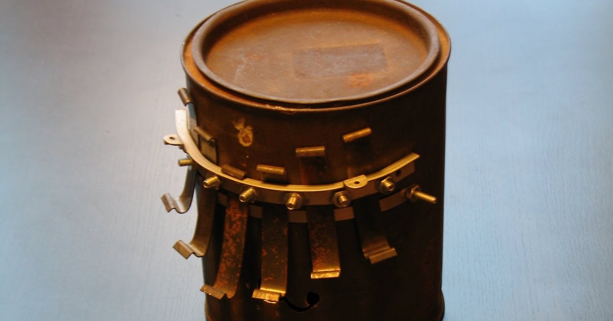 Iner Souster and the Experimental Instruments He Lives With Tin Can