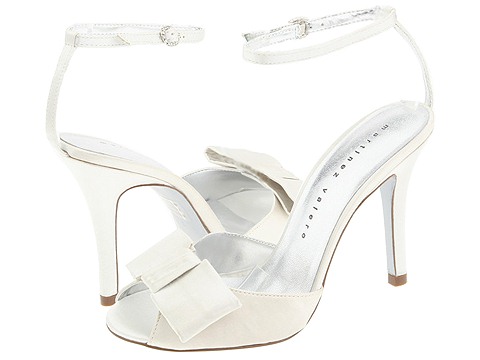 [ivory+bow.jpg]