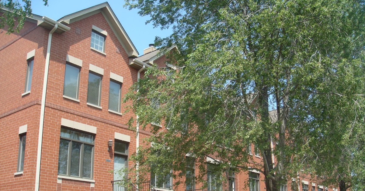 The Chicago Real Estate Local: For Sale: Ravenswood town home with