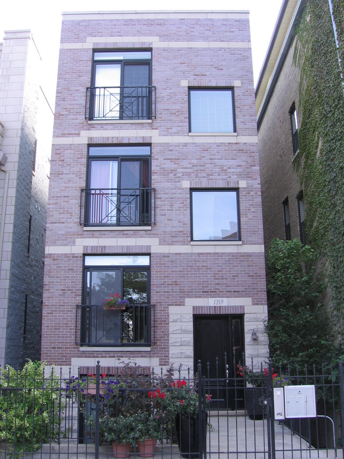 The Chicago Real Estate Local Wicker Park value 1319 N Bosworth Unit