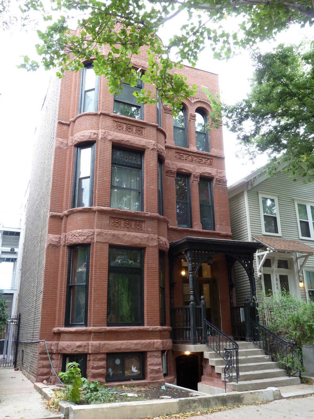 The Chicago Real Estate Local Speaking of Lincoln Park homes...