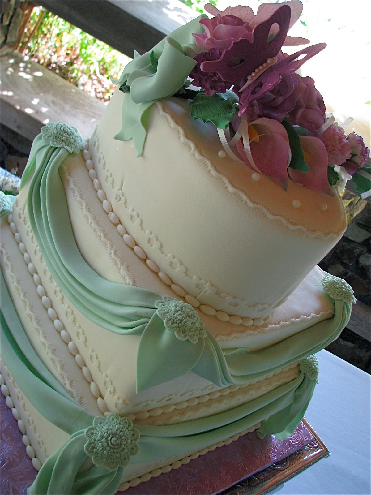 Keller's Frosted Cakes