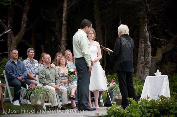 [oregon-coast-wedding-photographer-3.jpg]