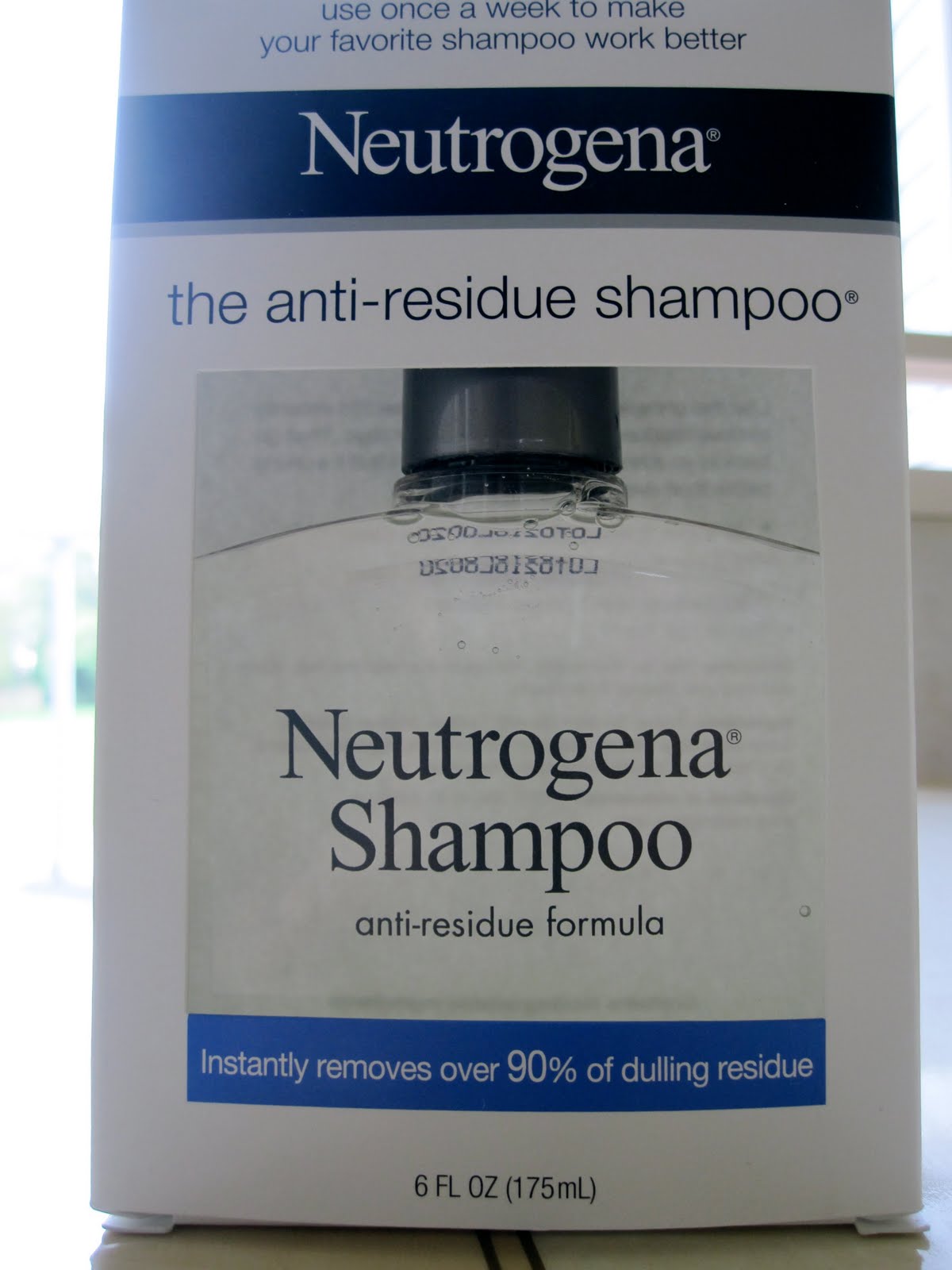 Sweet Glow Beauty Neutrogena AntiResidue Shampoo, 4.99