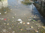 Rio Coreaú devolve à calçada do cidadão o lixo que lançam em seu leito