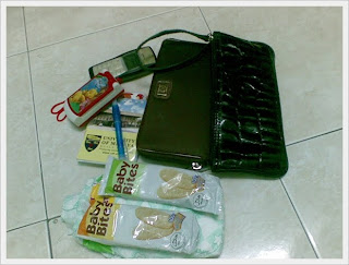 how do you organize your bag how do you organize your bag