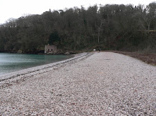 The shingle beach of Elbury Cove