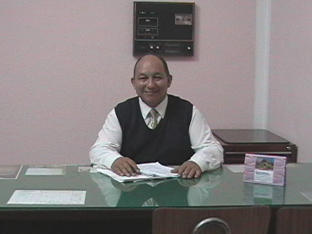 Lic. carlos vilchez MCs.