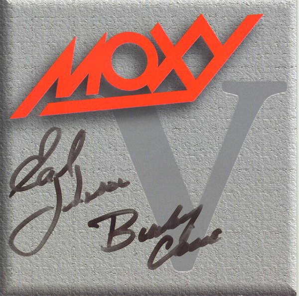 [moxy+V.JPG]
