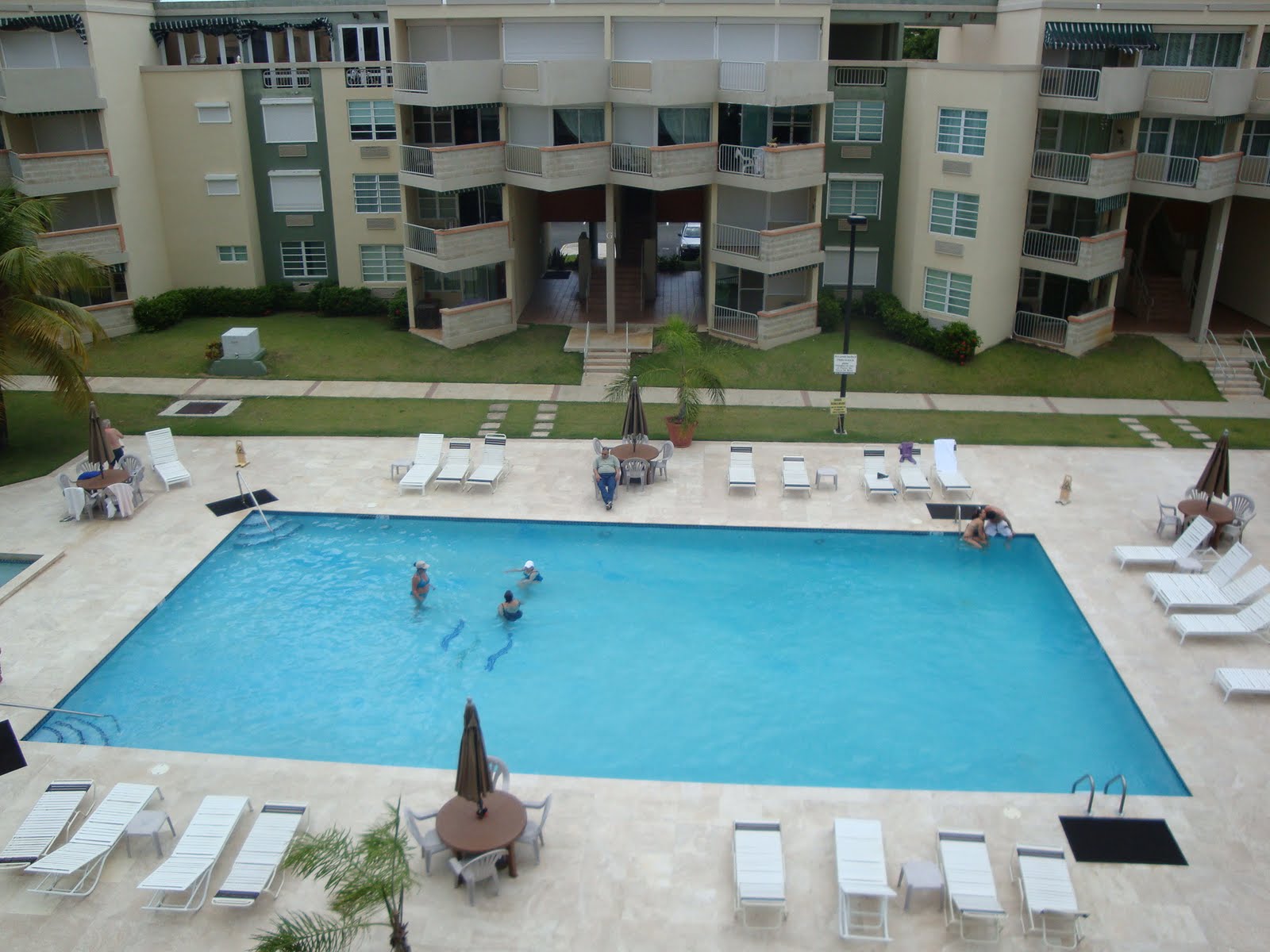 AULI REAL ESTATE TEL. (787) 4499800 VEREDAS