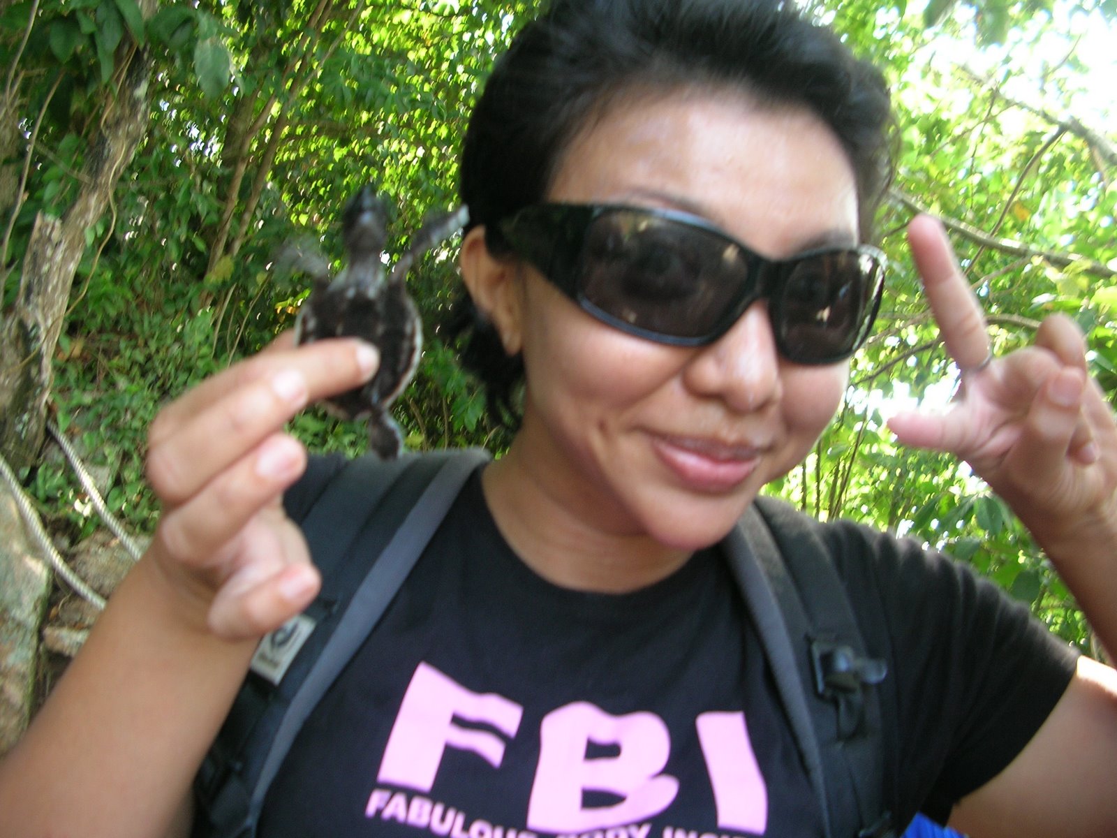 [004.JPG]