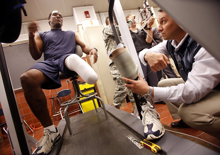 [ecgbionicfoot07a.jpg]