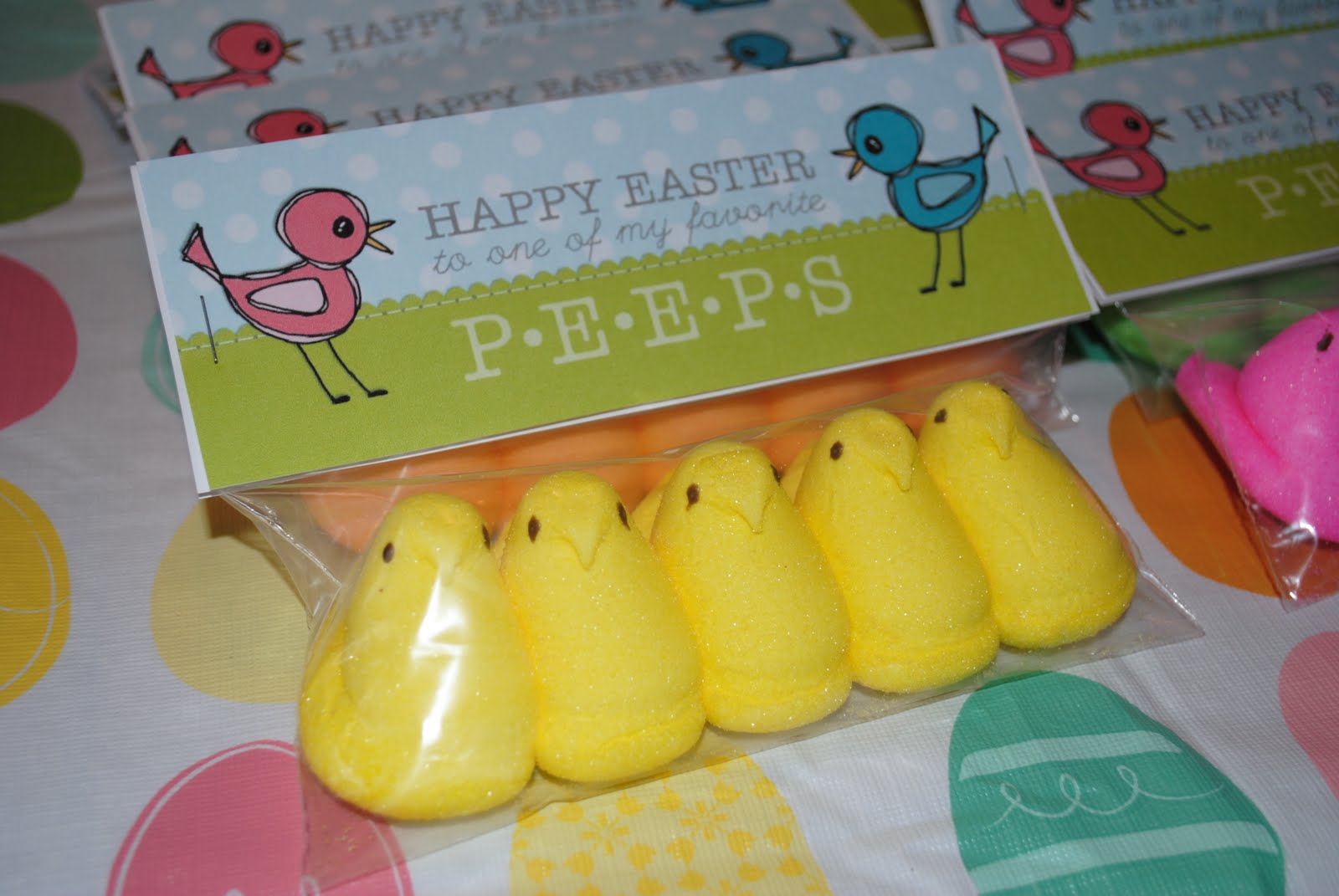 Life of a Modern Mom Easter Peeps Craft and Egg Hunt!